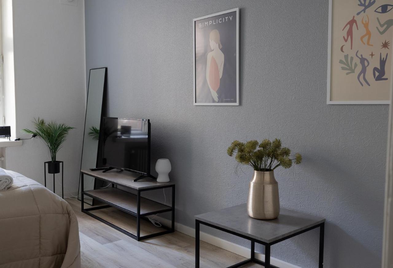 2Ndhomes Cozy, Modern Courtyard Home With Great Location ヘルシンキ エクステリア 写真